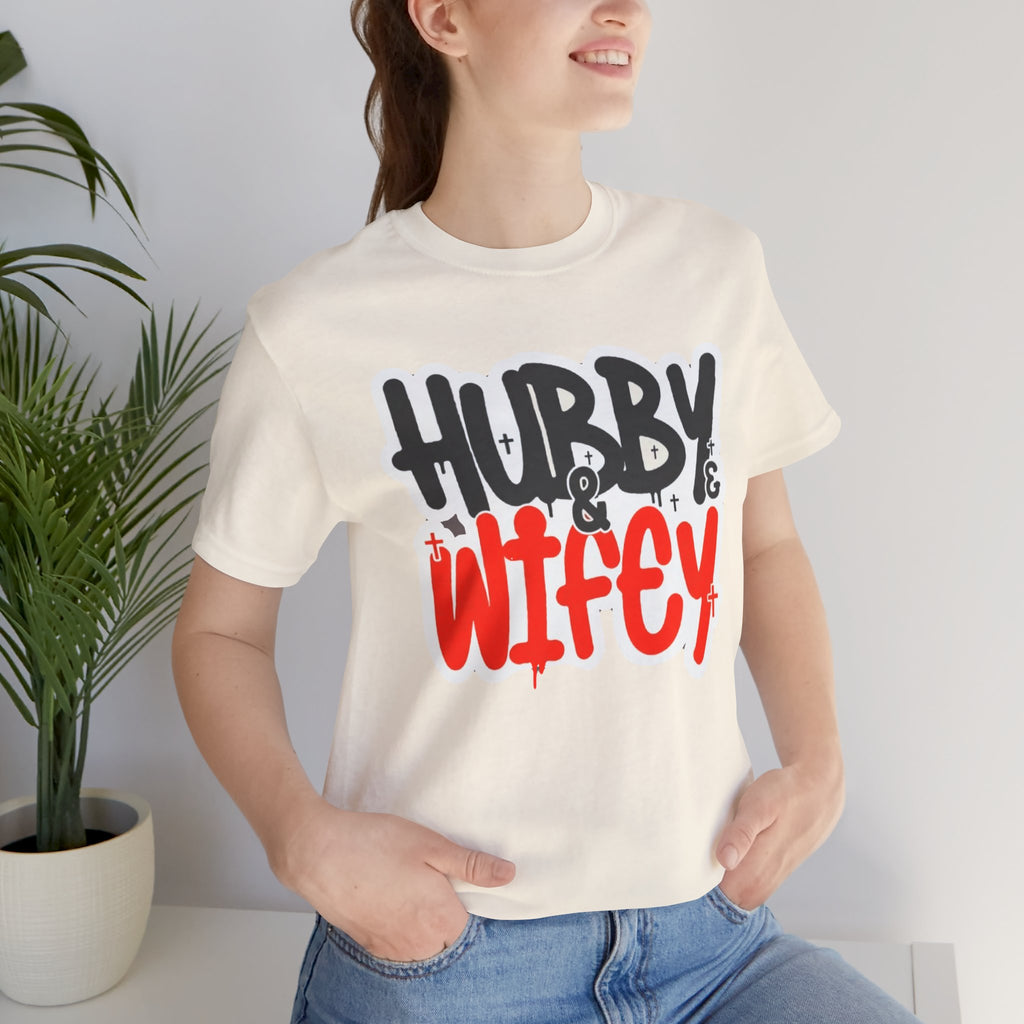 Hubby & Wifey Cute Couple’s Tee