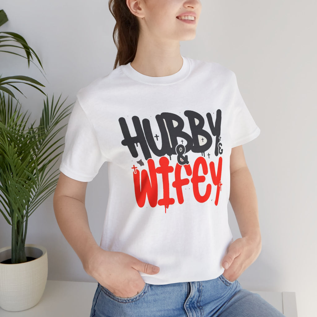 Hubby & Wifey Cute Couple’s Tee