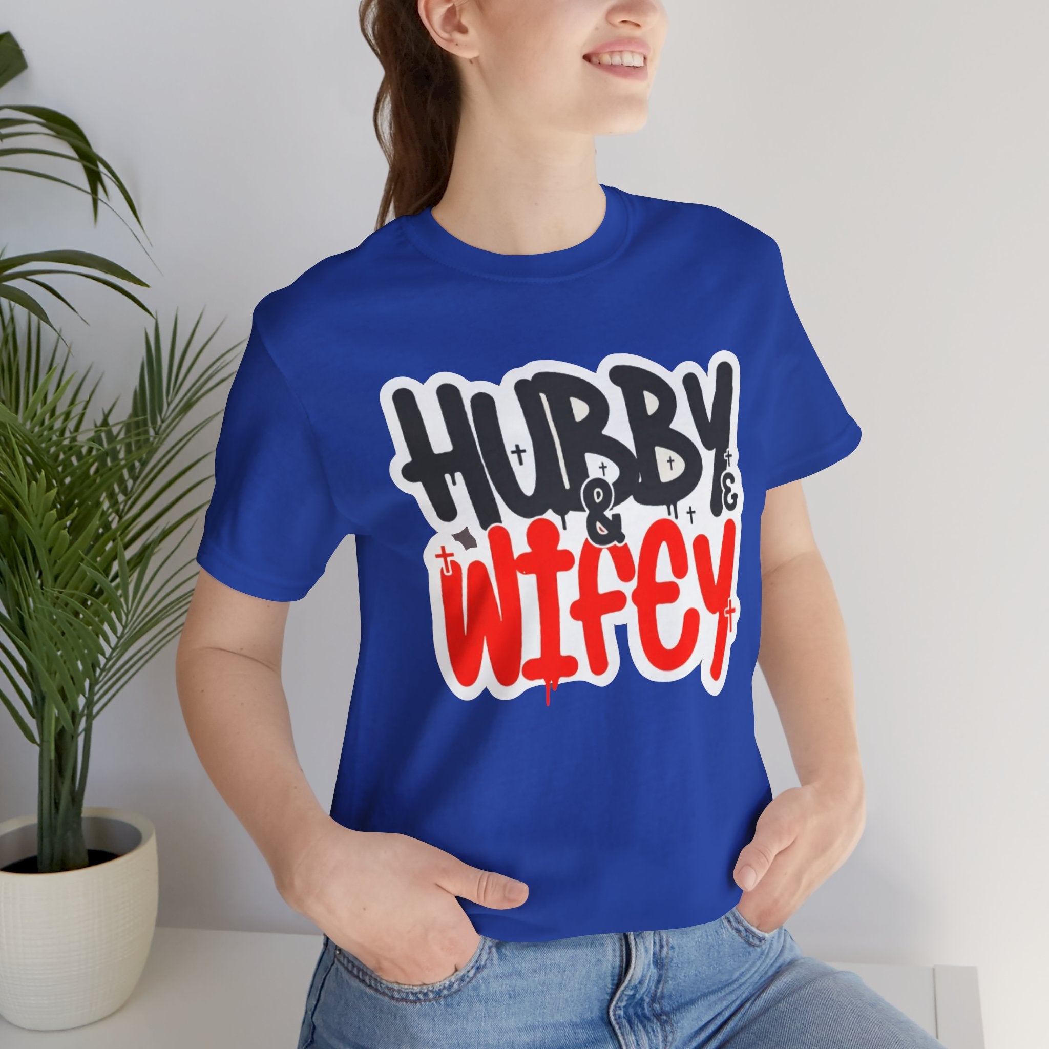 Hubby & Wifey Cute Couple’s Tee