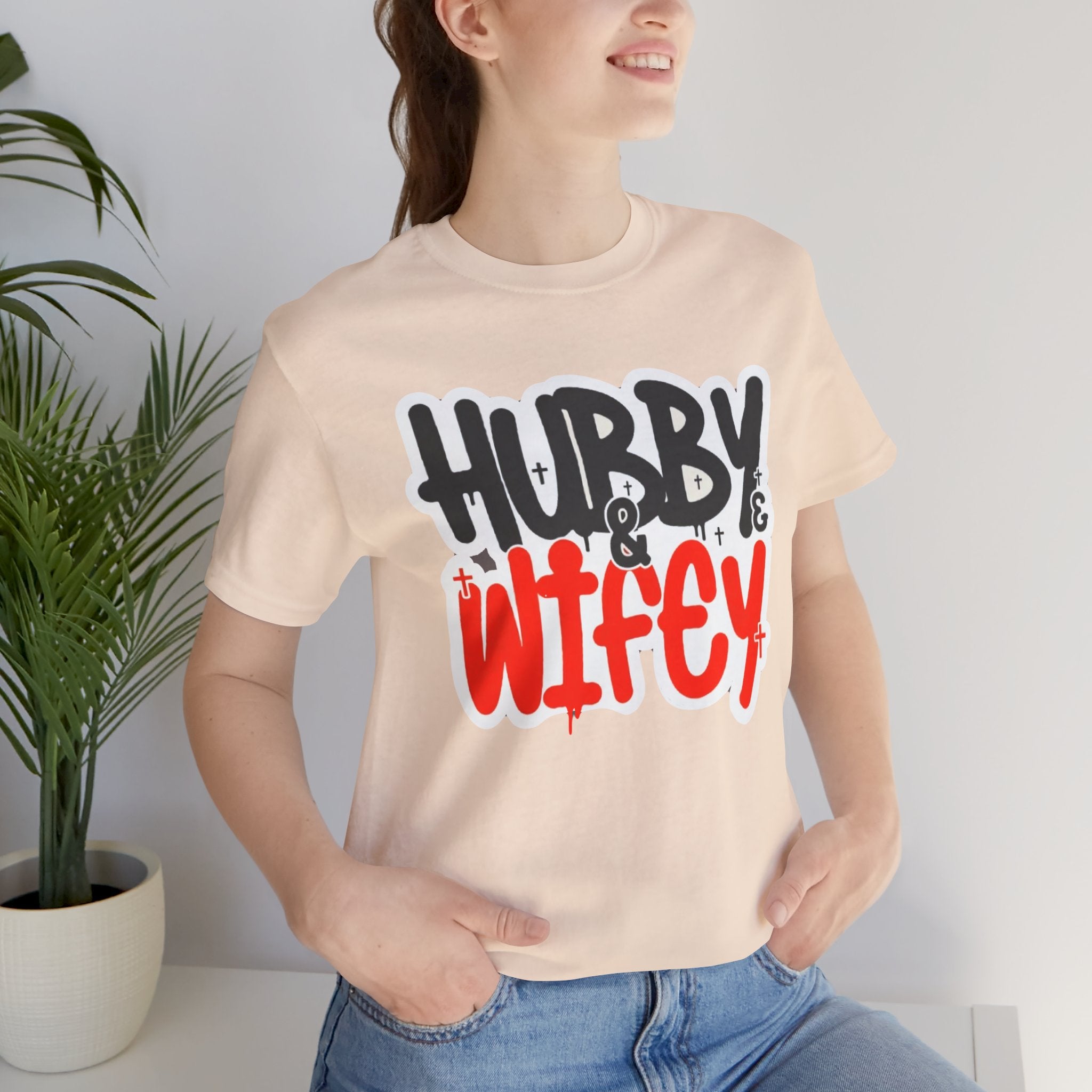 Hubby & Wifey Cute Couple’s Tee
