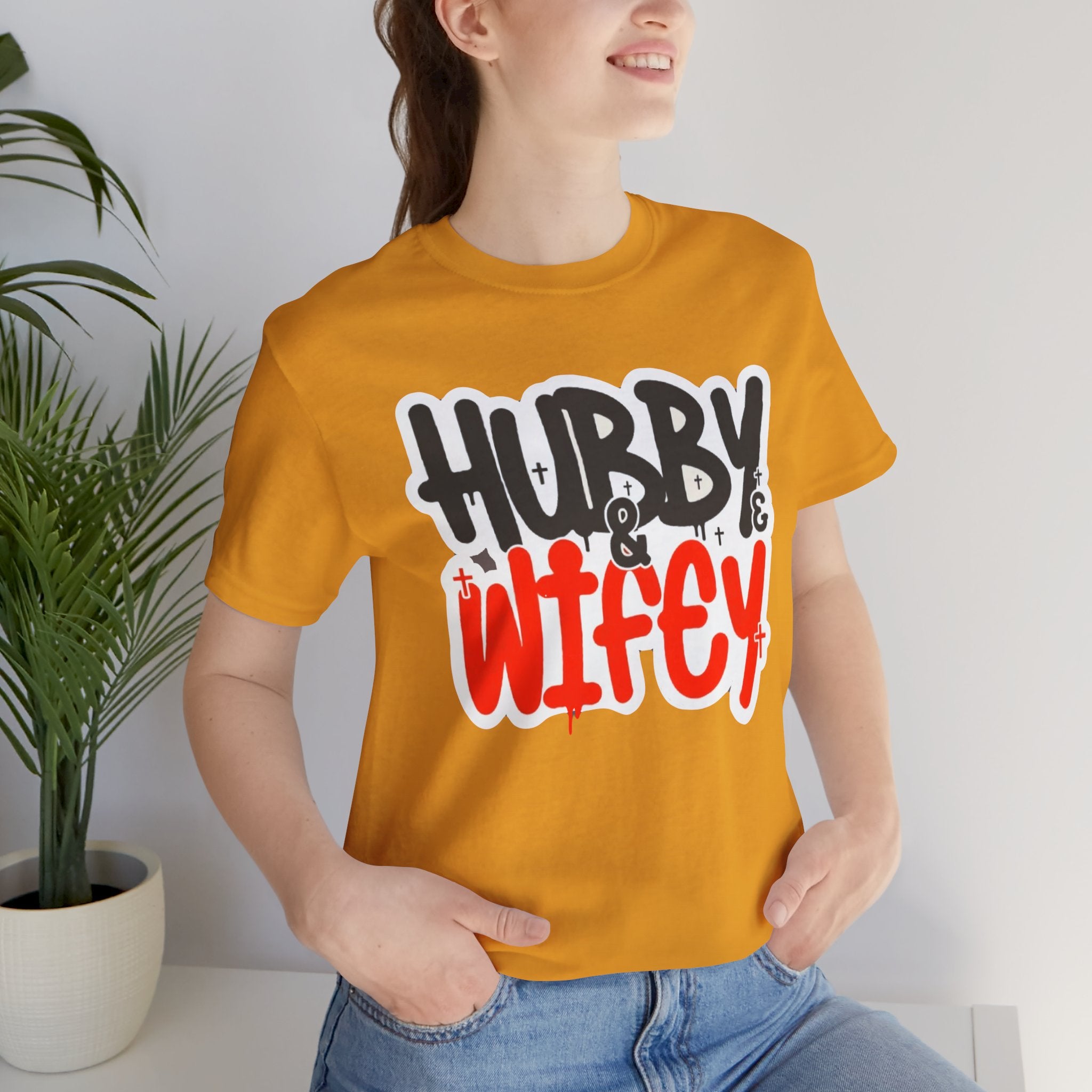 Hubby & Wifey Cute Couple’s Tee