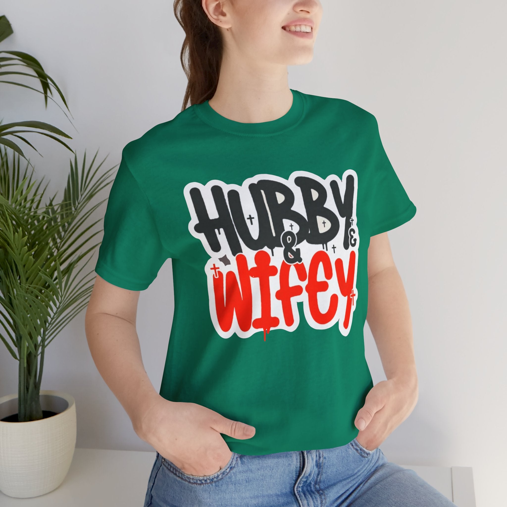 Hubby & Wifey Cute Couple’s Tee